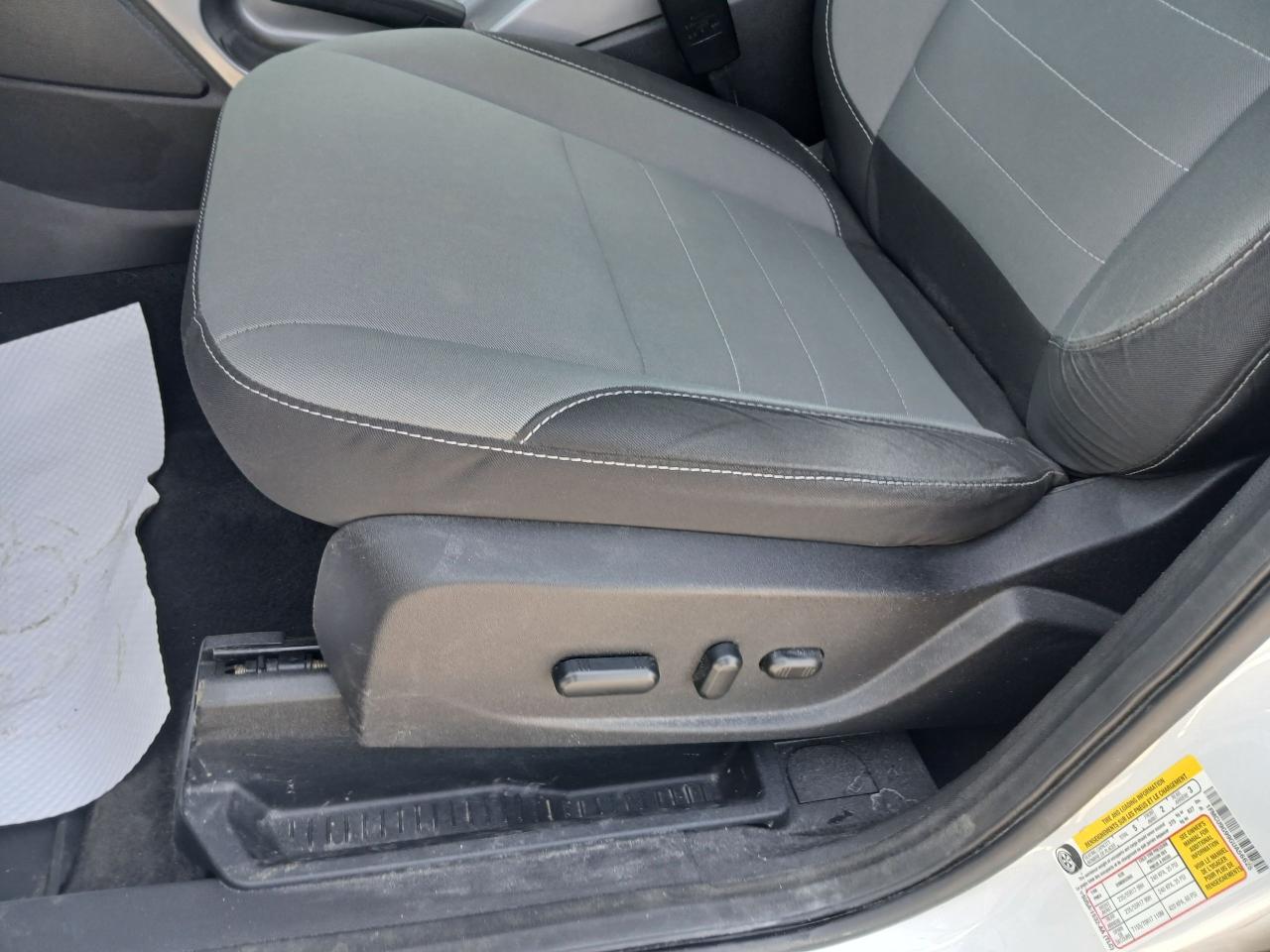 2016 Ford Escape SE - Photo #9