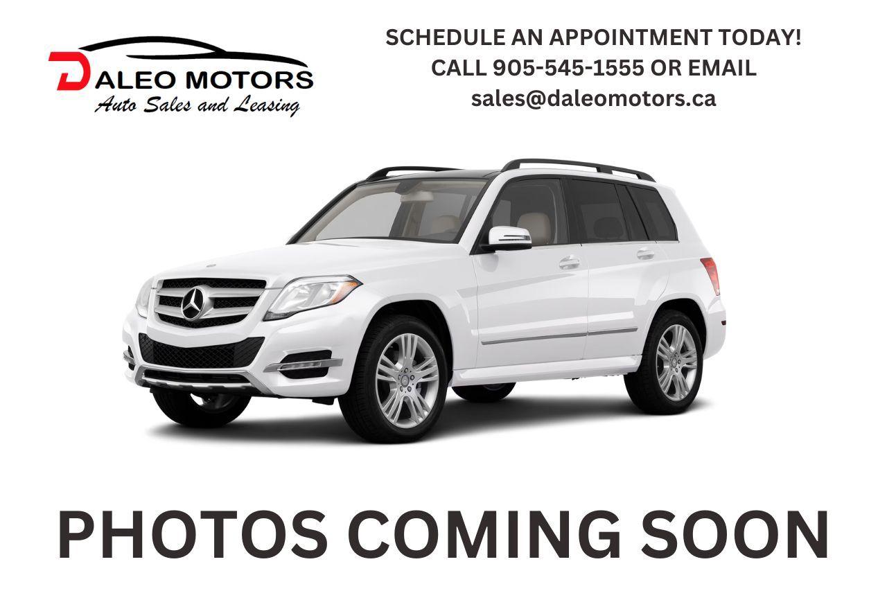 2013 Mercedes-Benz GLK-Class GLK 350 / WOOD TRIM / SUNROOF / H.SEATS