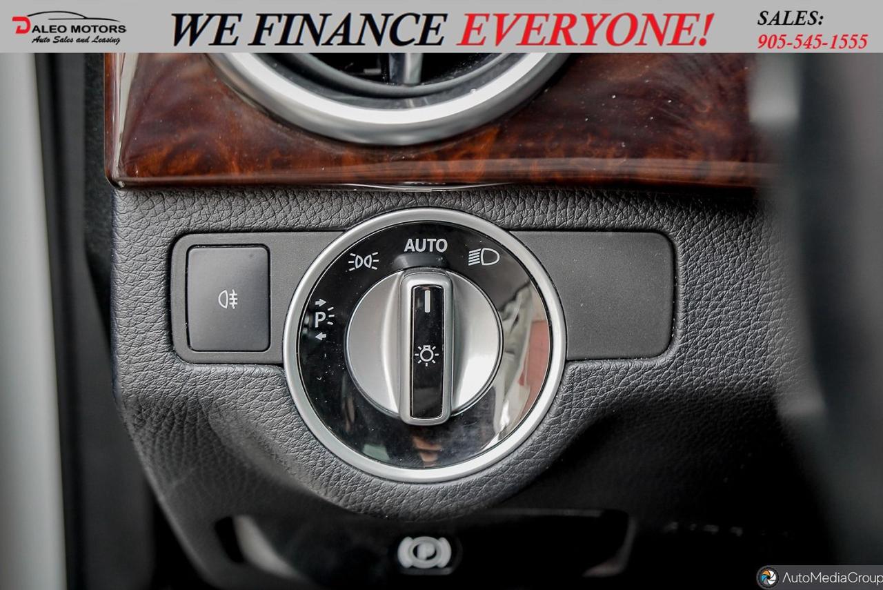 2013 Mercedes-Benz GLK-Class GLK 350 / S.ROOF / LTHR / WOOD TRIM