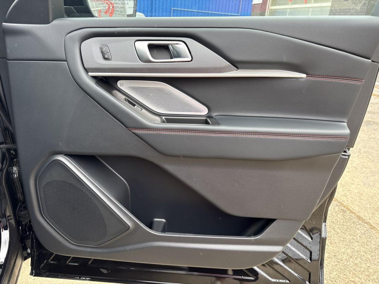 2025 Ford Explorer ST 400A Photo5
