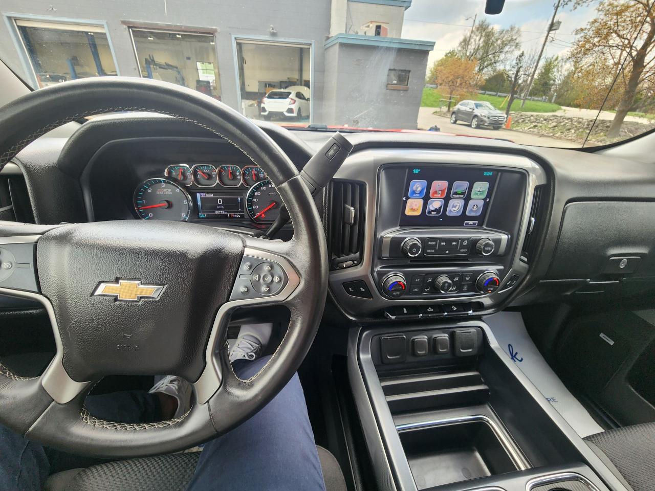 2018 Chevrolet Silverado 1500 LT Z71 - Photo #24