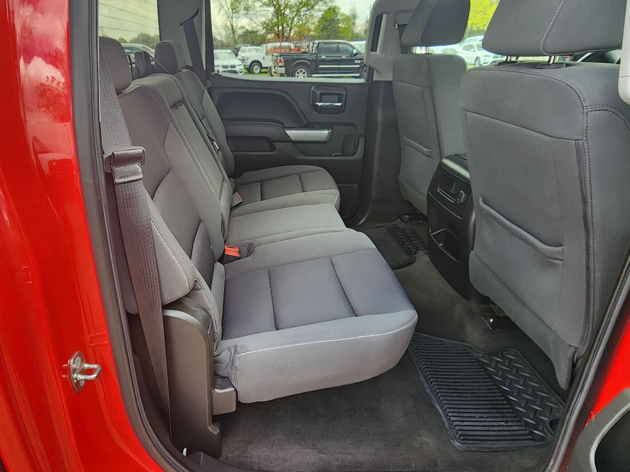 2018 Chevrolet Silverado 1500 LT Z71 - Photo #14