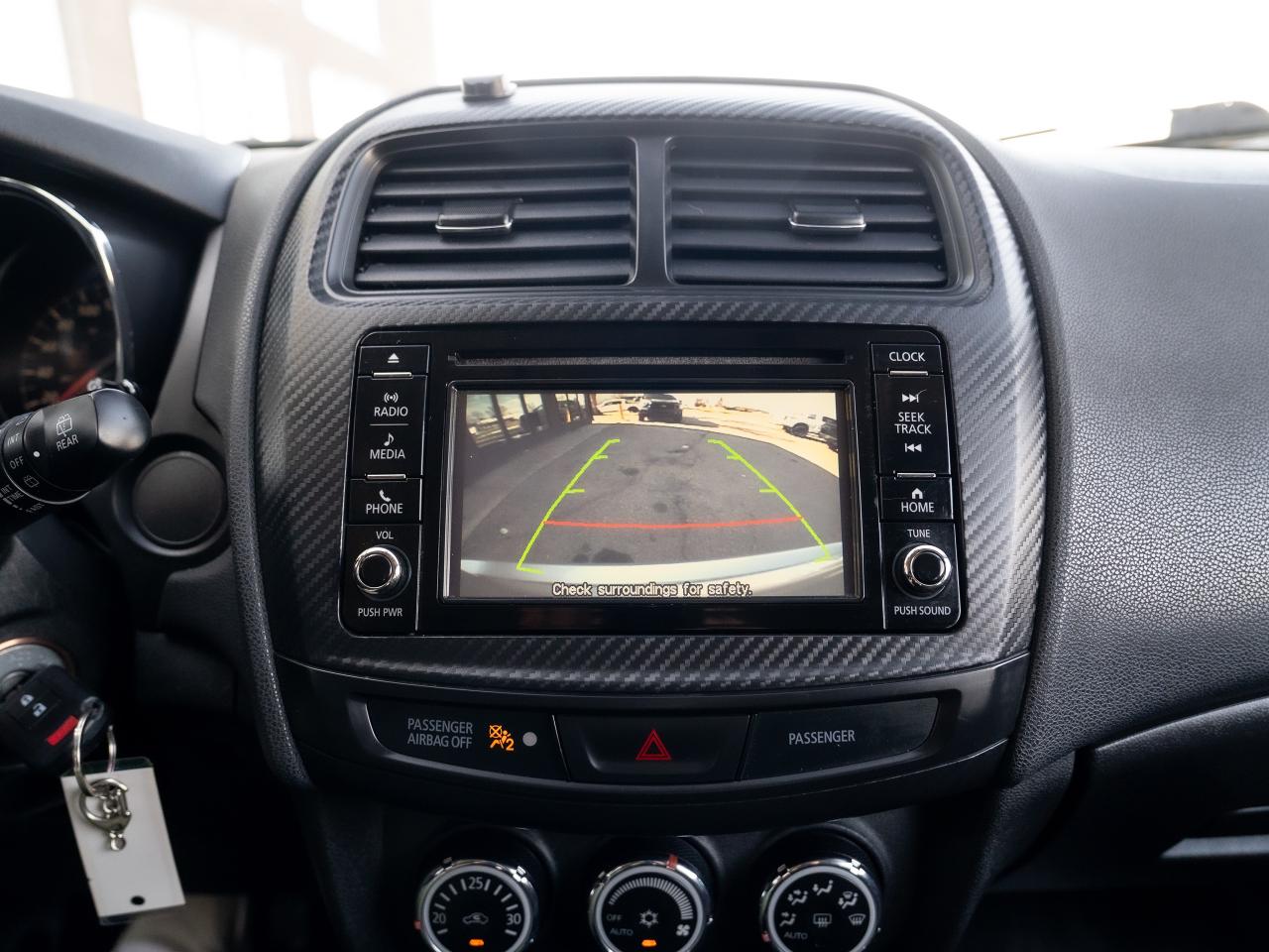2017 Mitsubishi RVR SE AWD Photo14