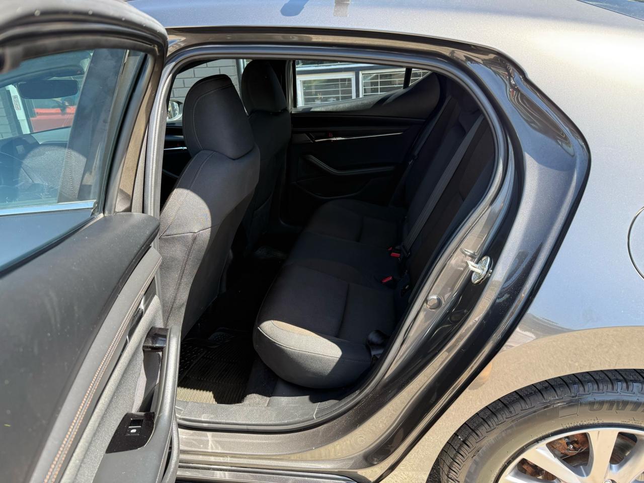 2019 Mazda MAZDA3 Sport GS - Photo #13