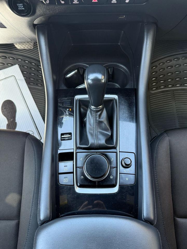 2019 Mazda MAZDA3 Sport GS - Photo #20