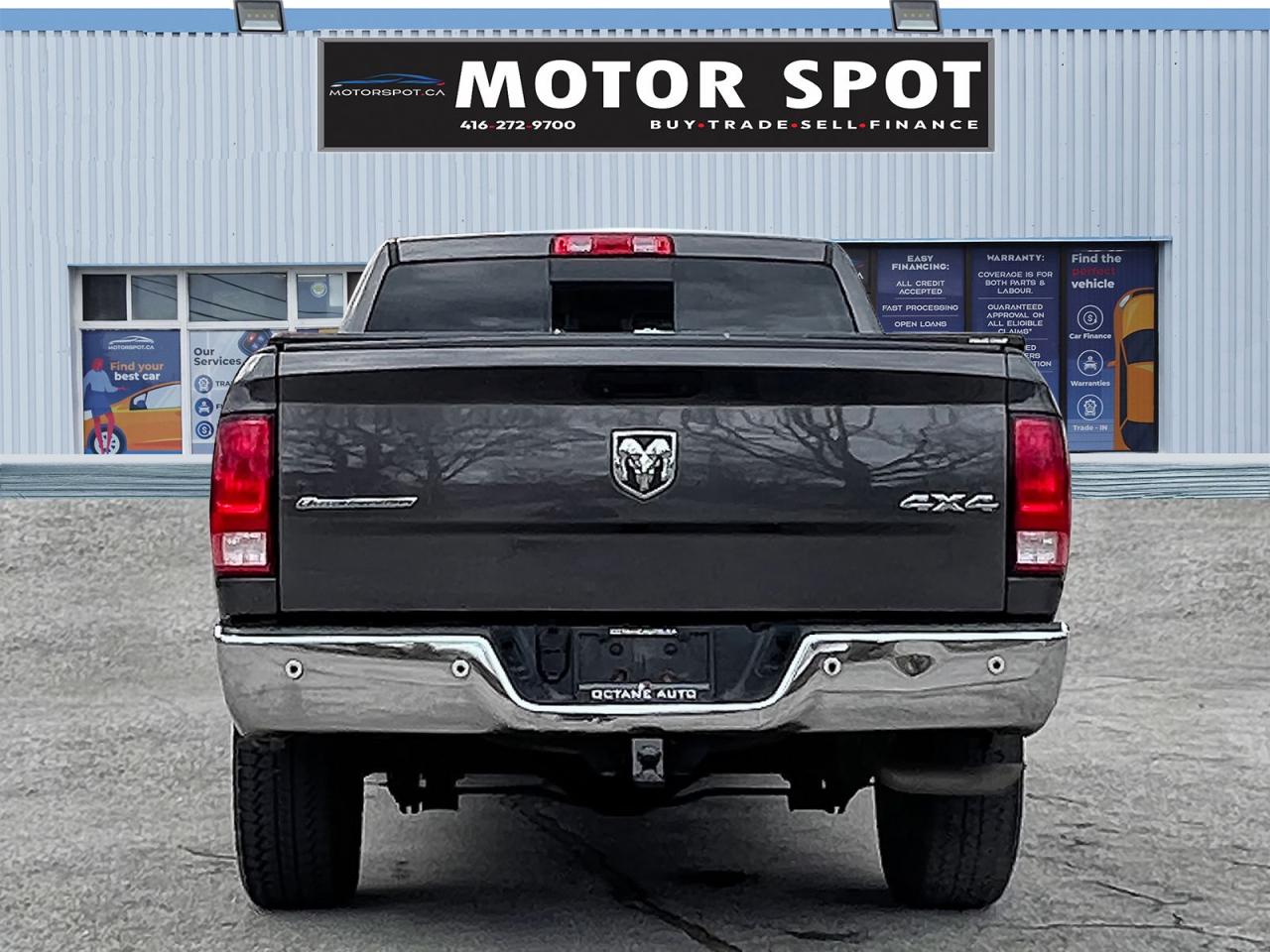 2017 RAM 1500 SLT Crew Cab SWB 4WD - Photo #5
