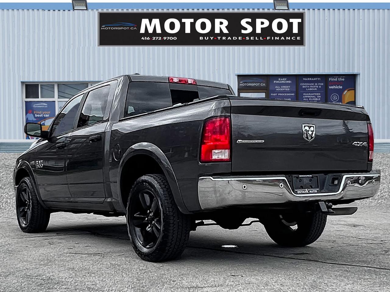 2017 RAM 1500 SLT Crew Cab SWB 4WD - Photo #4