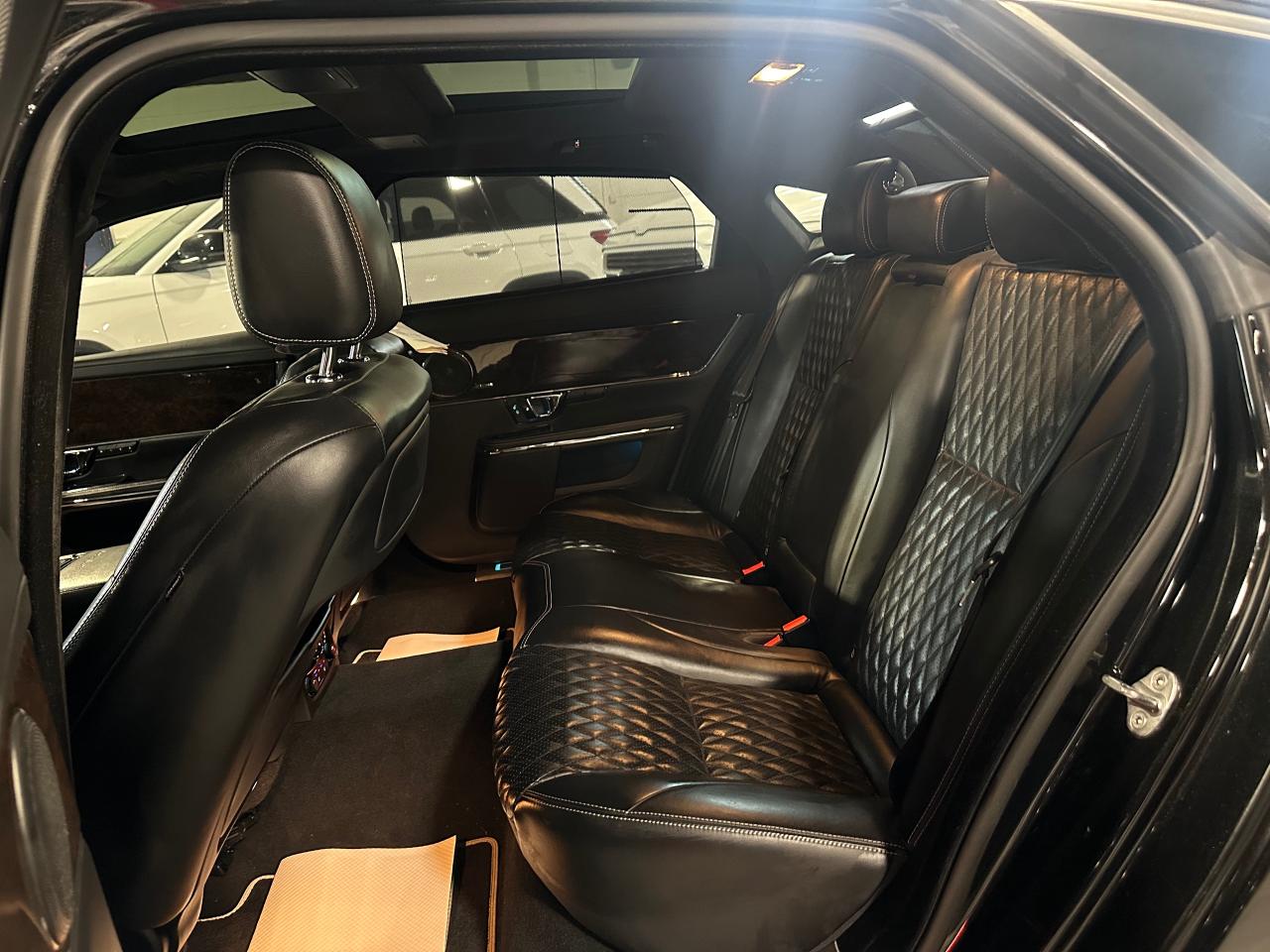 2019 Jaguar XJ XJL Portfolio LWB AWD - Photo #32