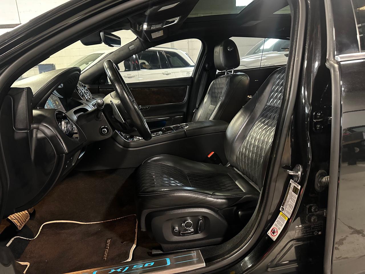 2019 Jaguar XJ XJL Portfolio LWB AWD - Photo #39