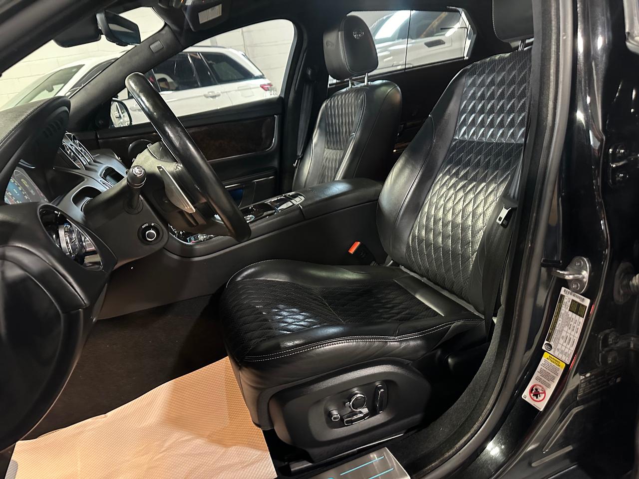2019 Jaguar XJ XJL Portfolio LWB AWD - Photo #40