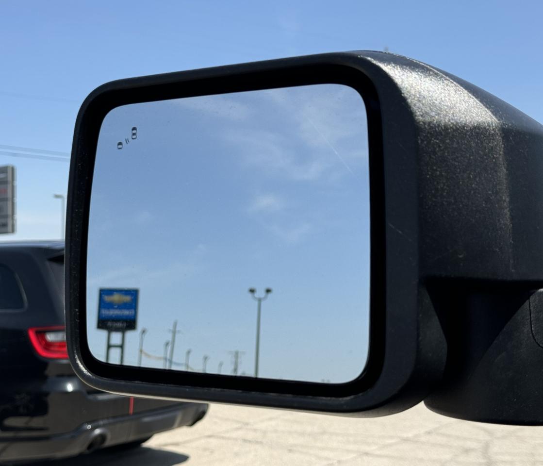 2024 Ford Bronco Black Diamond Photo