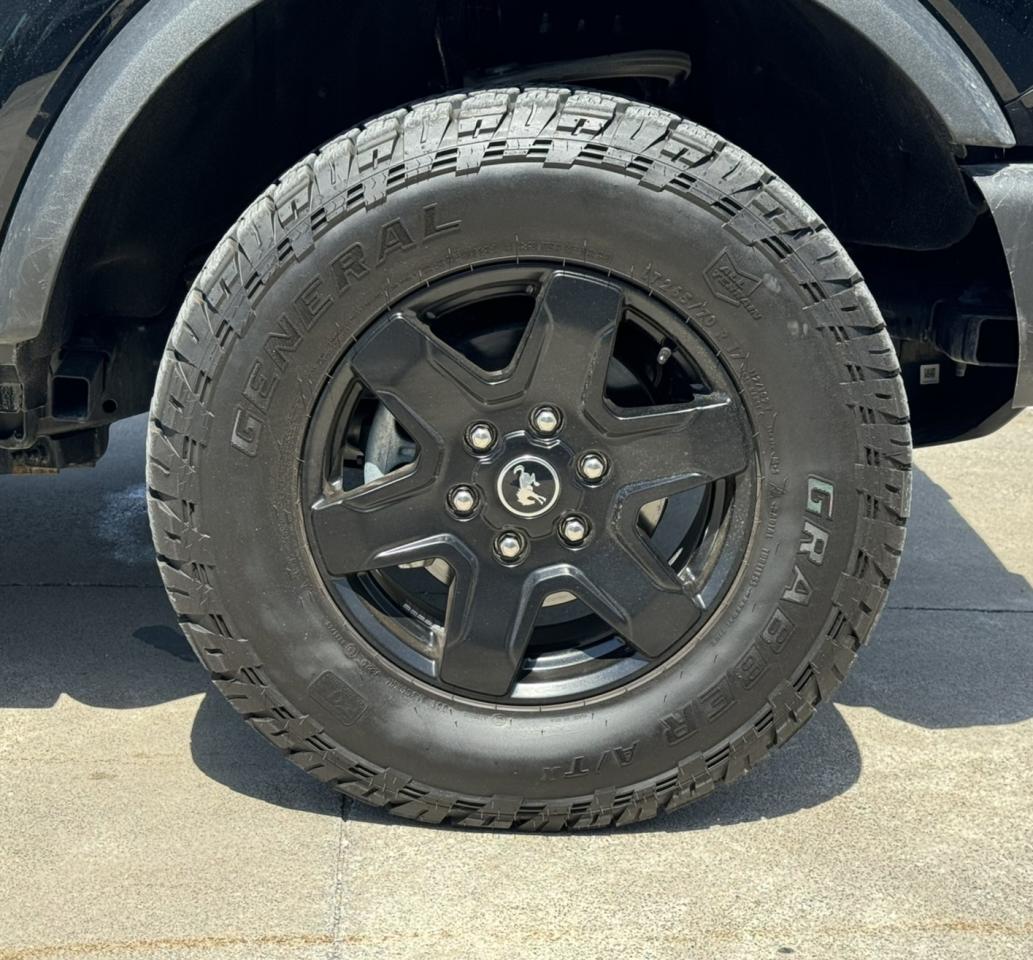 2024 Ford Bronco Black Diamond Photo