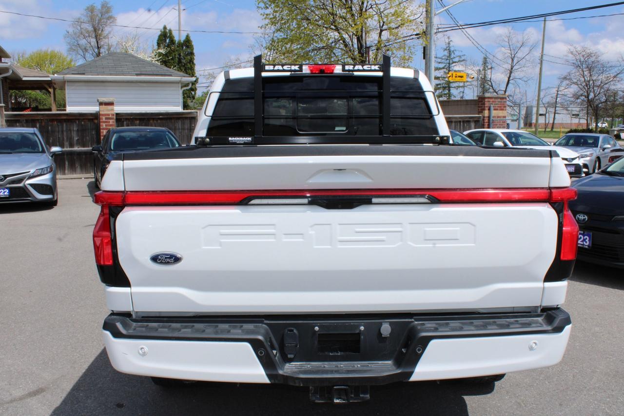 2023 Ford F-150 Lightning Platinum - Photo #5