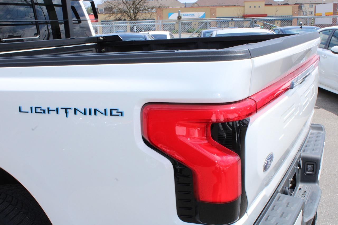 2023 Ford F-150 Lightning Platinum - Photo #7