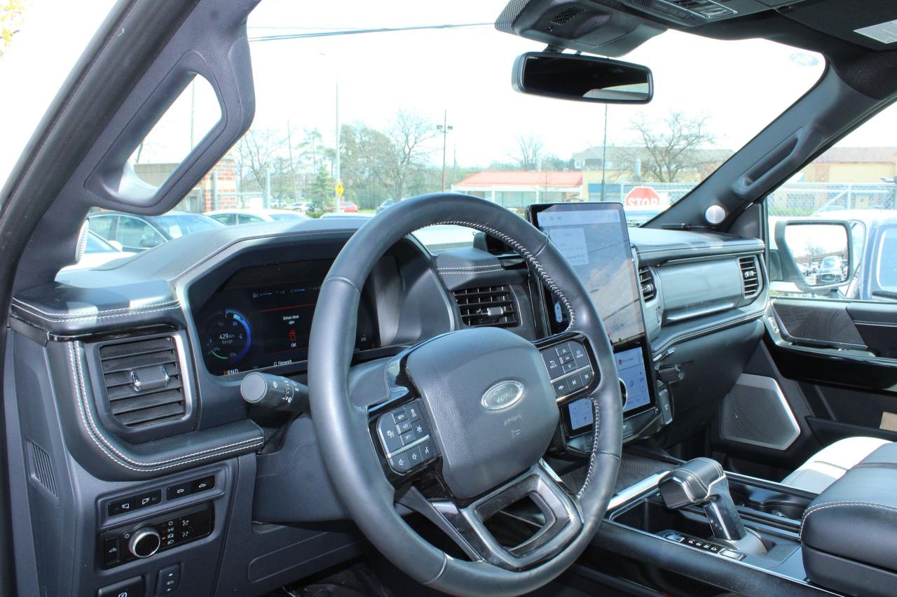 2023 Ford F-150 Lightning Platinum - Photo #13