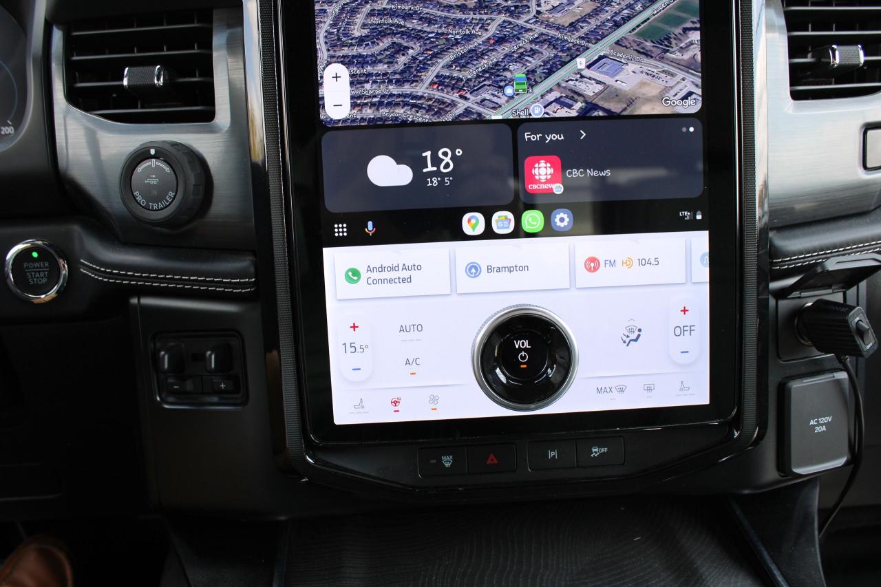2023 Ford F-150 Lightning Platinum - Photo #16