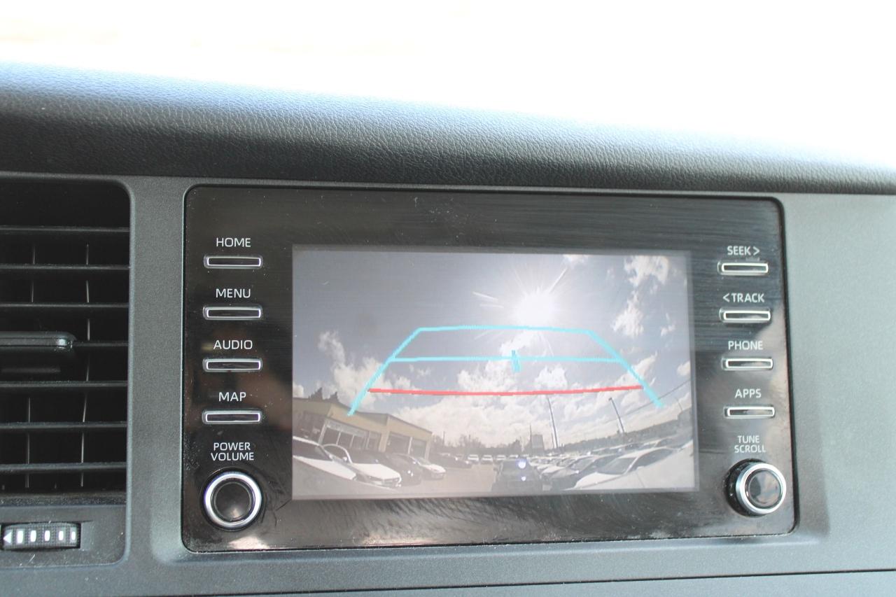 2020 Toyota Sienna CE 7-Passenger FWD - Photo #7