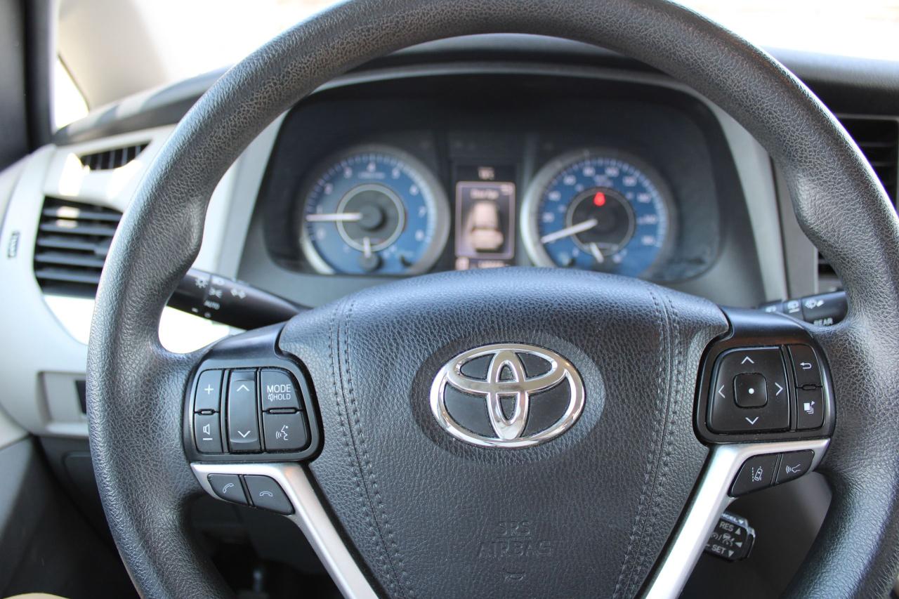 2020 Toyota Sienna CE 7-Passenger FWD - Photo #11