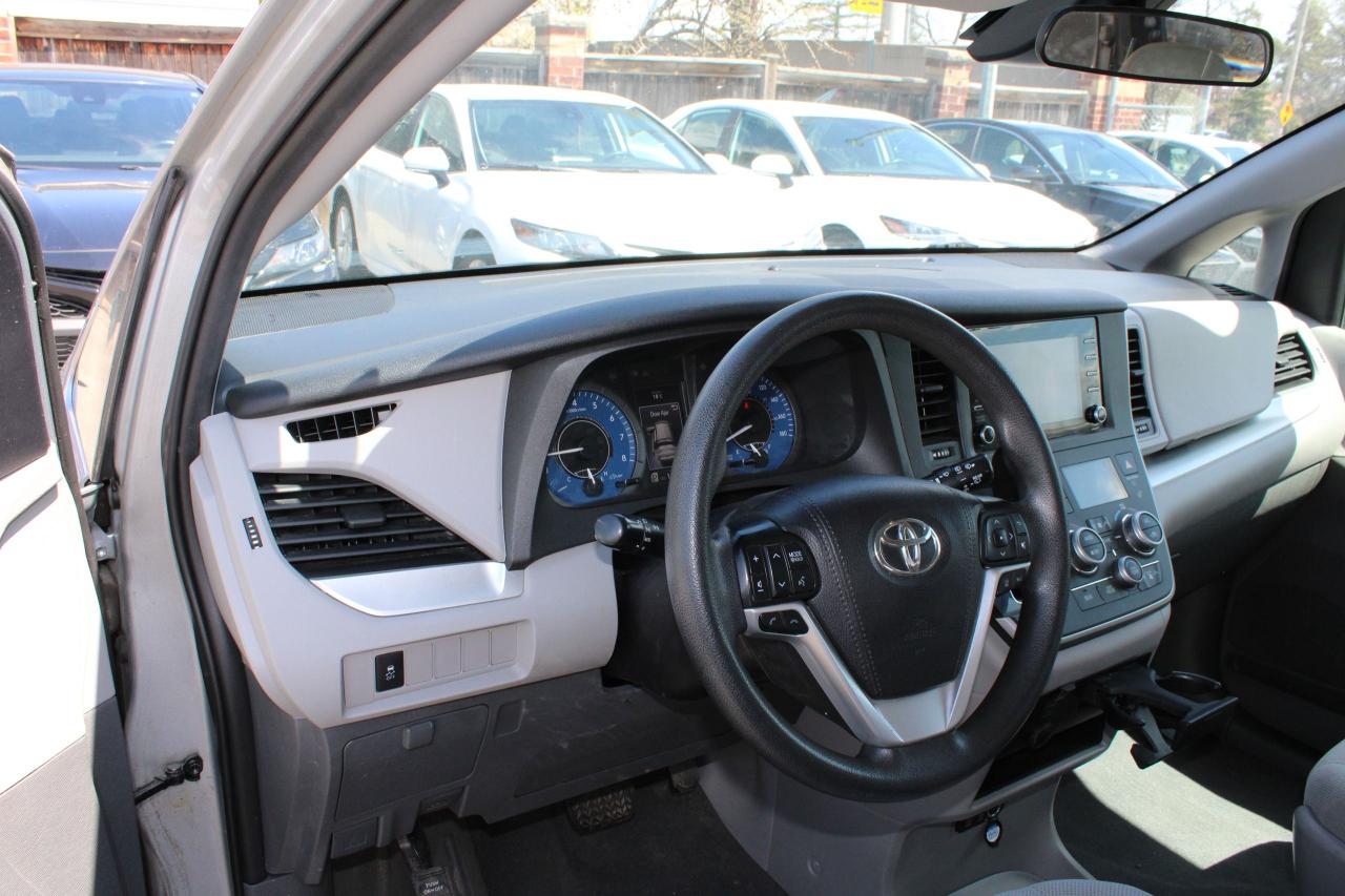 2020 Toyota Sienna CE 7-Passenger FWD - Photo #15