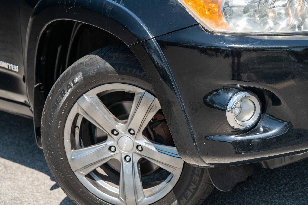 2009 Toyota RAV4 LIMITED  - Photo #8