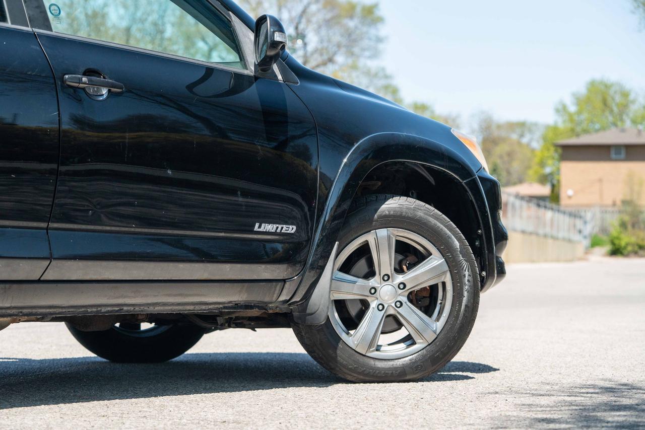 2009 Toyota RAV4 LIMITED  - Photo #11