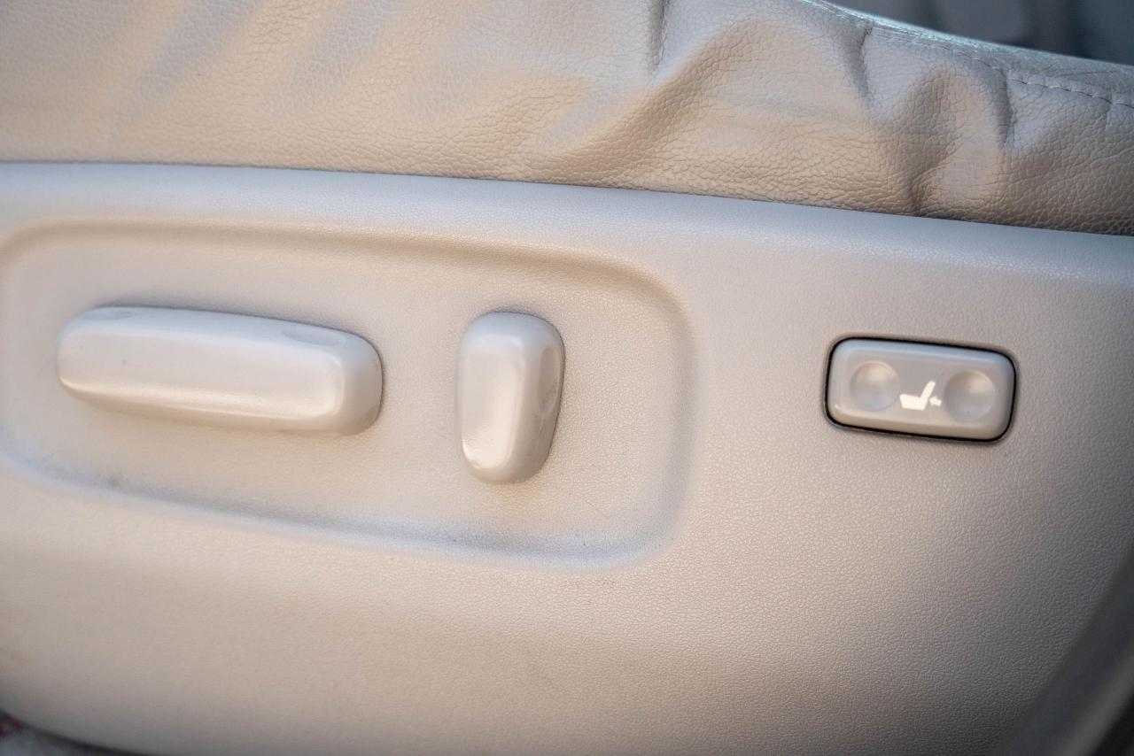 2009 Toyota RAV4 LIMITED  - Photo #23