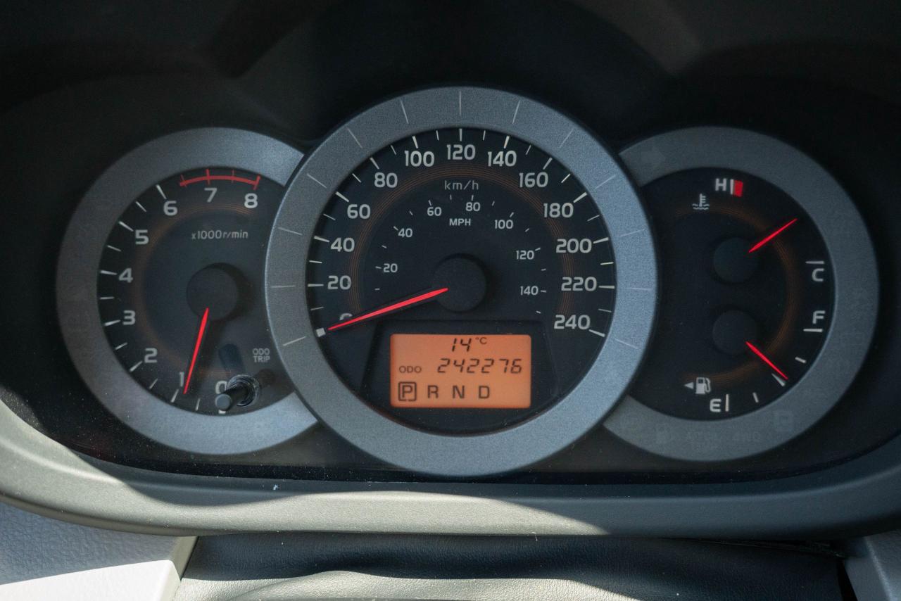 2009 Toyota RAV4 LIMITED  - Photo #24