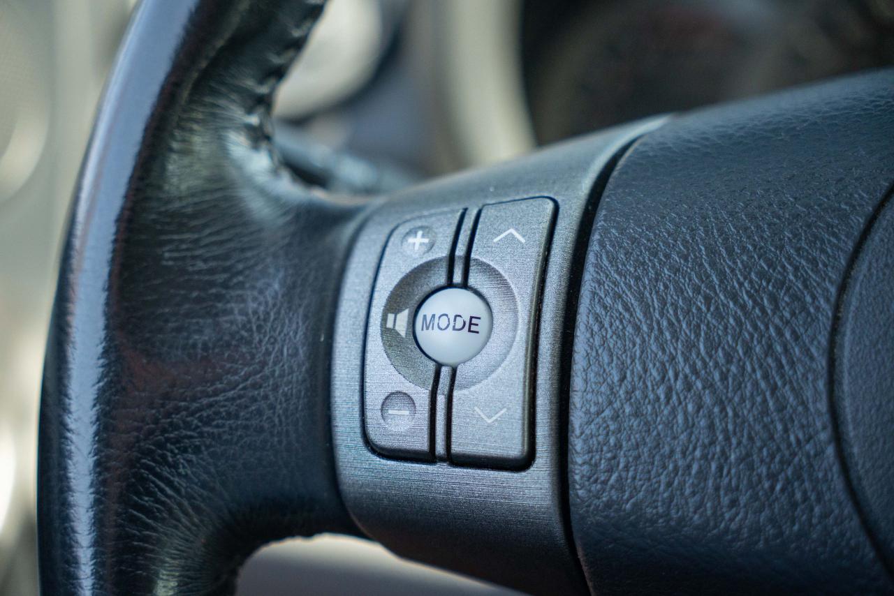 2009 Toyota RAV4 LIMITED  - Photo #26