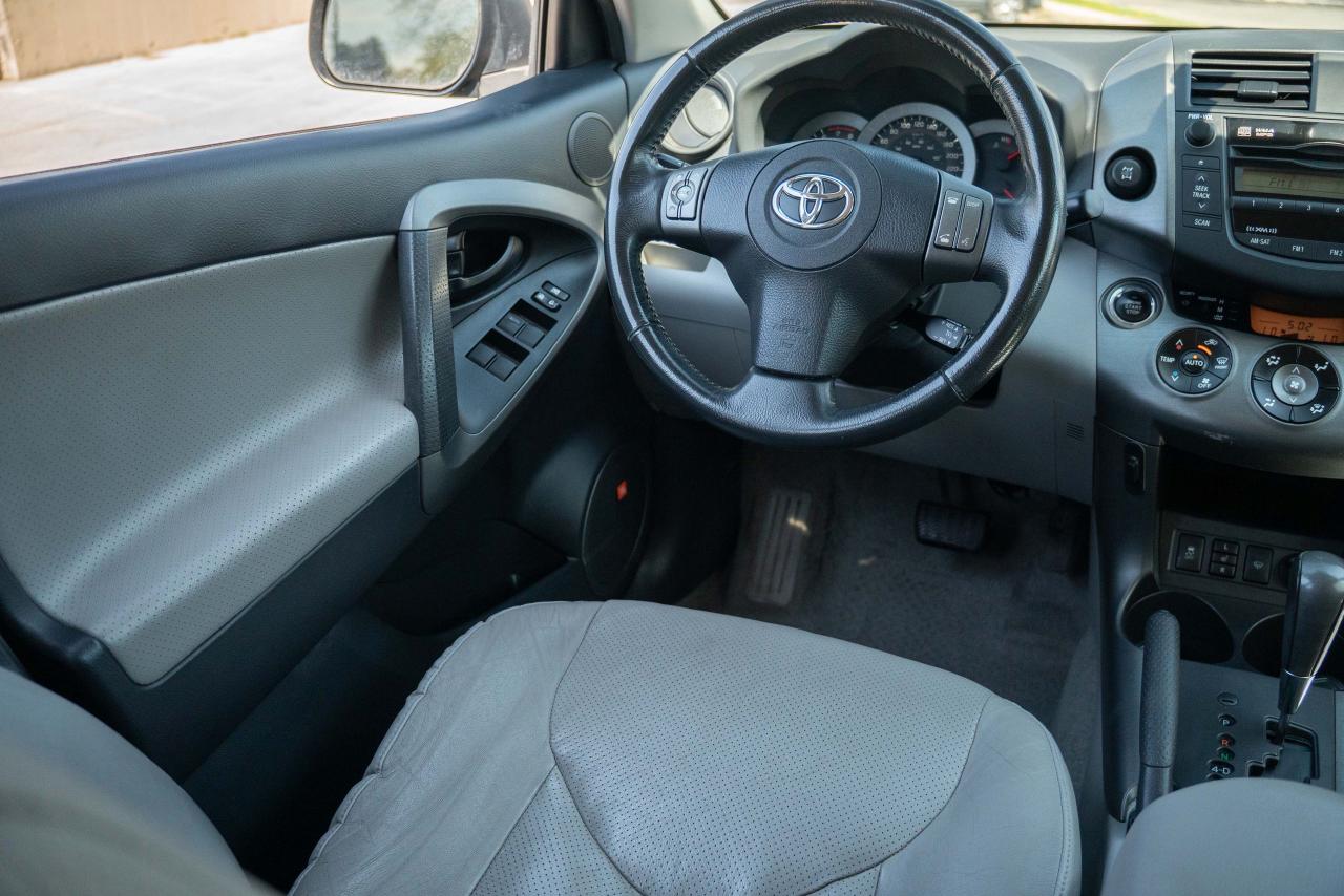 2009 Toyota RAV4 LIMITED  - Photo #43
