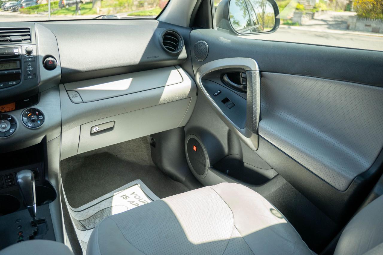 2009 Toyota RAV4 LIMITED  - Photo #45