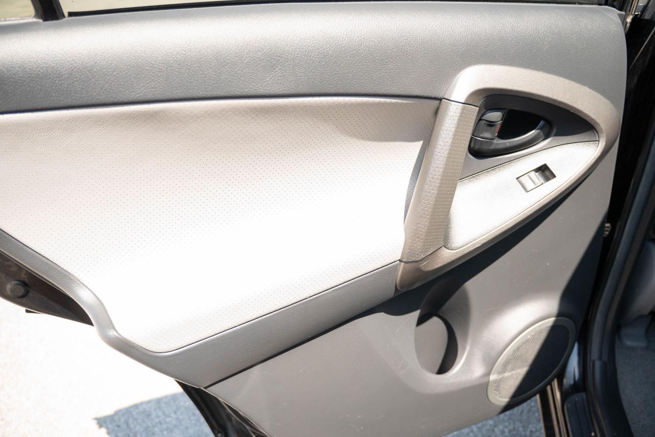 2009 Toyota RAV4 LIMITED  - Photo #48