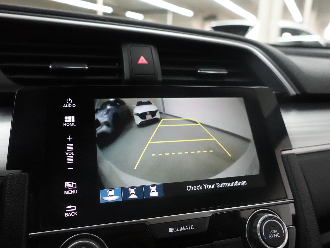 2016 Honda Civic COUPE TOURING | Nav | Leather | Sunroof | CarPlay