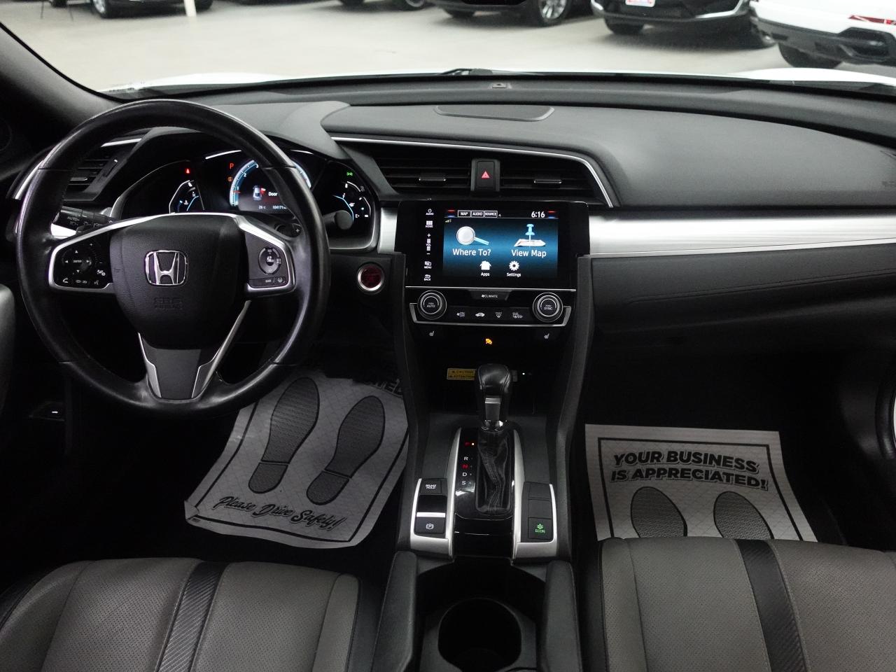 2016 Honda Civic COUPE TOURING | Nav | Leather | Sunroof | CarPlay