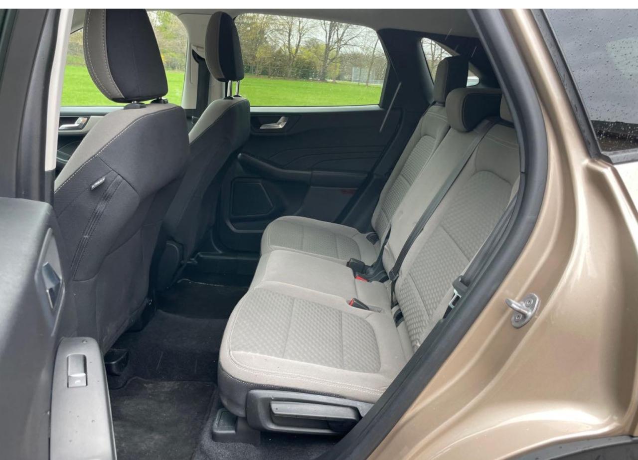 2021 Ford Escape SE - Photo #6