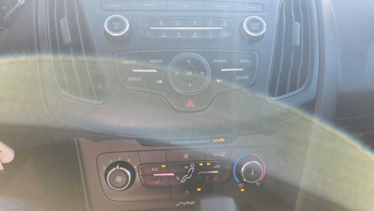 2017 Ford Focus SE, Auto, Htd Seats/Steering, BU Cam, BT - Photo #14