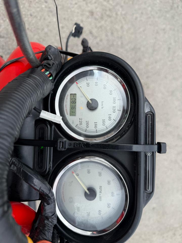 2010 Harley-Davidson FLTRX Road Glide BUILT ENGINE, EXHAUST, PROJECT BIKE, CLEAN TITLE - Photo #13