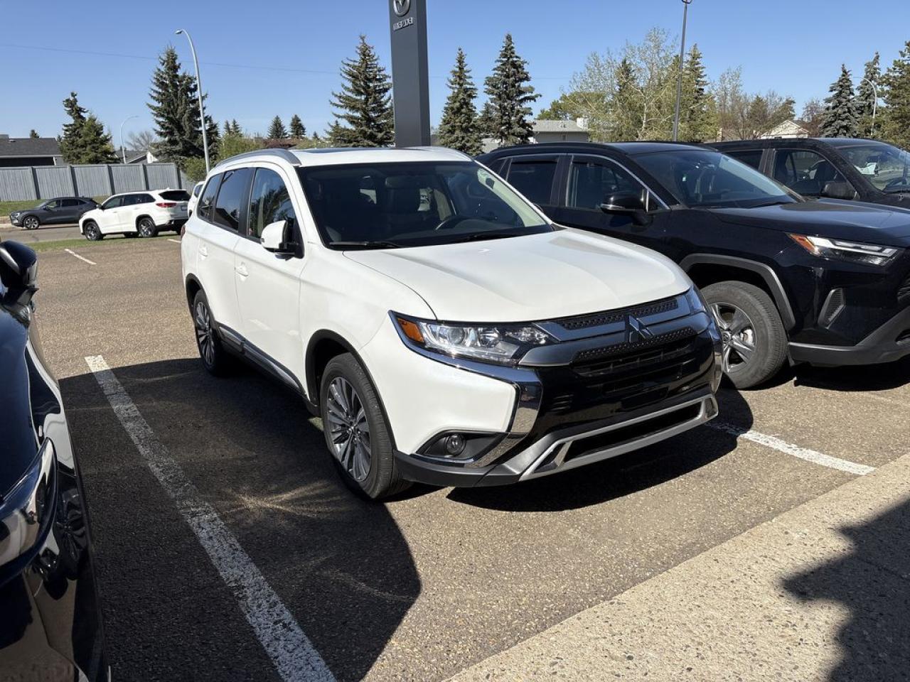 Used 2020 Mitsubishi Outlander ED-L AWD for sale in Sherwood Park, AB