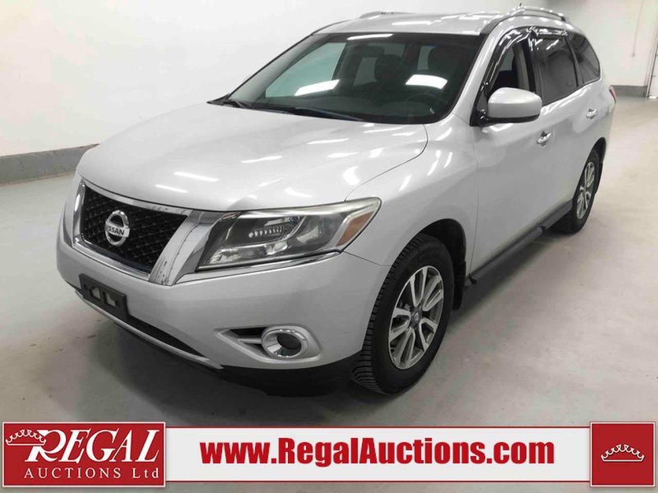 Used 2014 Nissan Pathfinder SV for sale in Calgary, AB