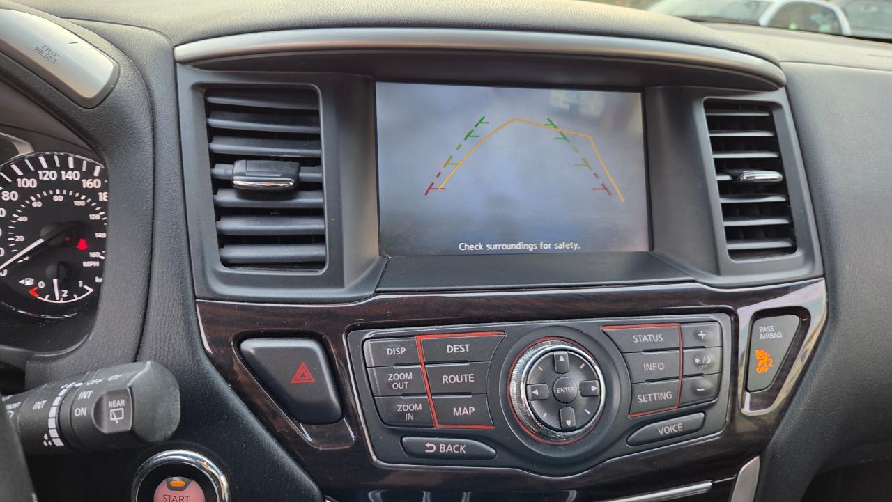2014 Nissan Pathfinder SL - Photo #16