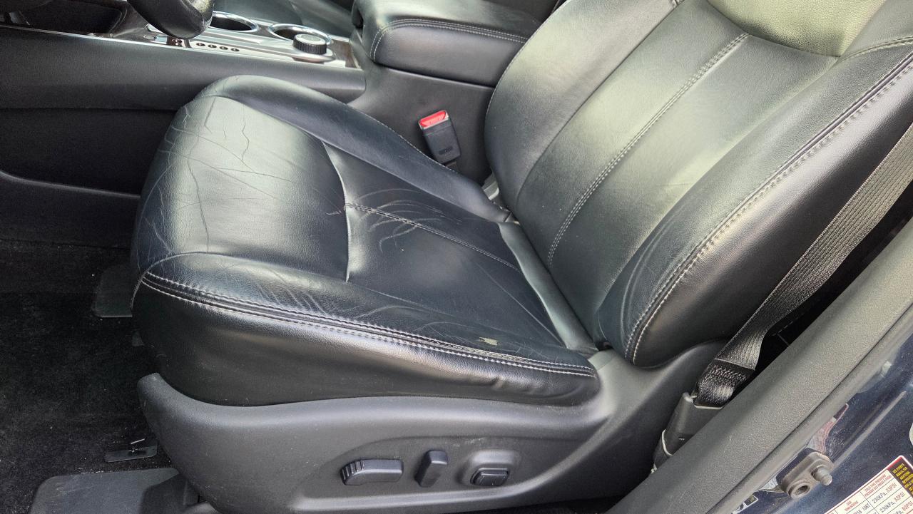 2014 Nissan Pathfinder SL - Photo #14