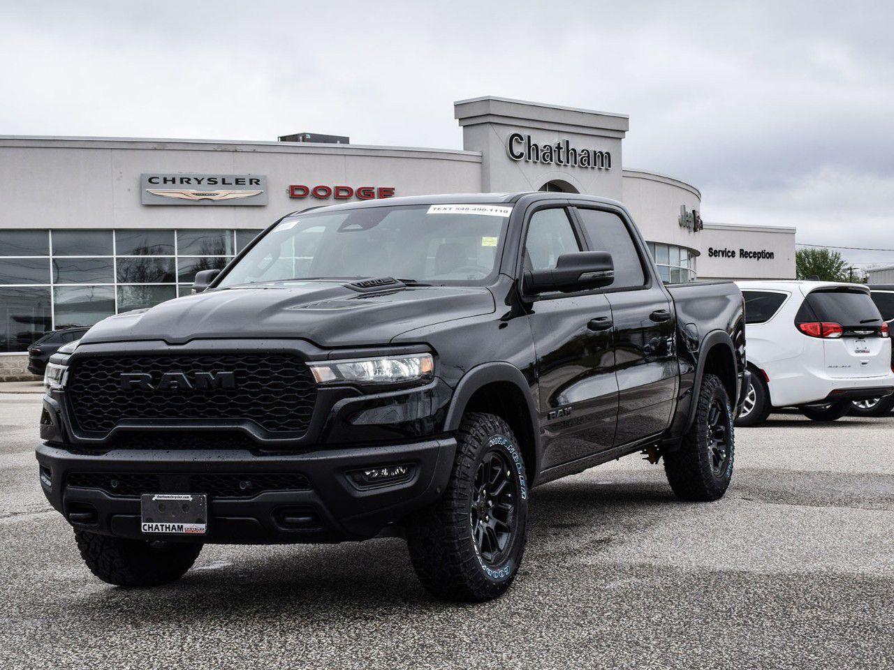 New 2025 RAM 1500 Rebel 4x4 Crew Cab 5'7