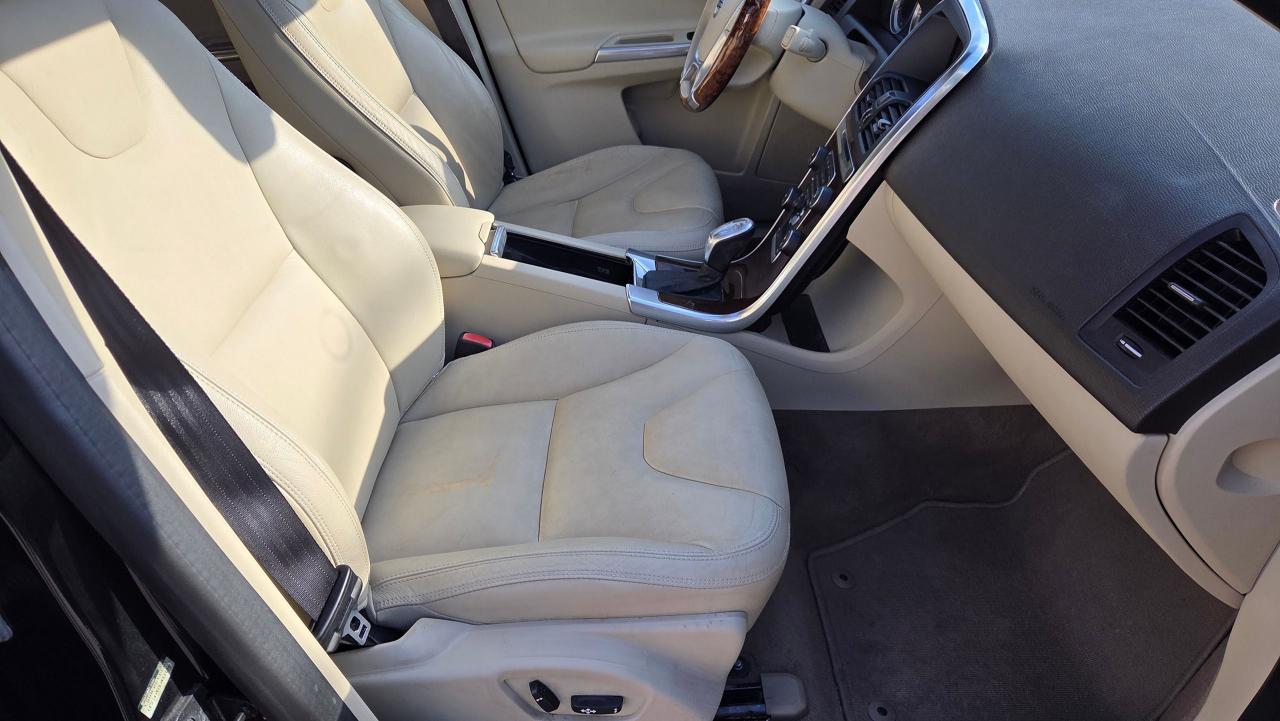 2013 Volvo XC60 T5 3.2L - Photo #8