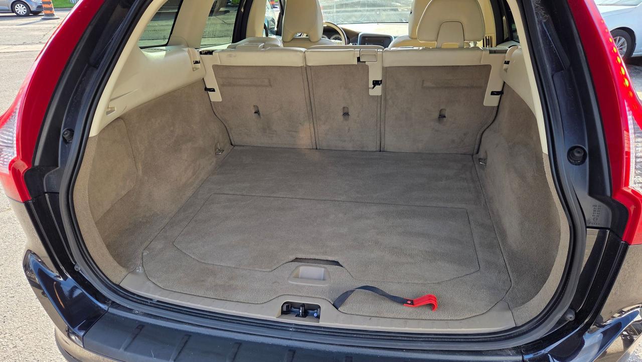 2013 Volvo XC60 T5 3.2L - Photo #10