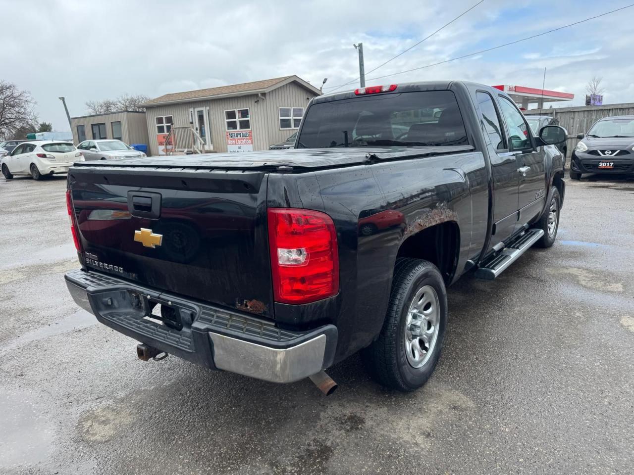2012 Chevrolet Silverado 1500 LS Cheyenne Edition, EXT CAB, TONNEAU COVER, AS IS - Photo #5