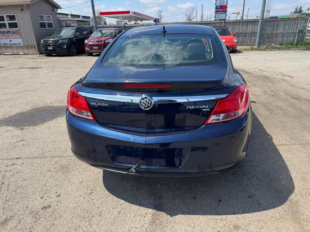2011 Buick Regal CXL, LEATHER, LOADED, 4 CYL, ONLY 51KMS, CERTIFIED - Photo #4