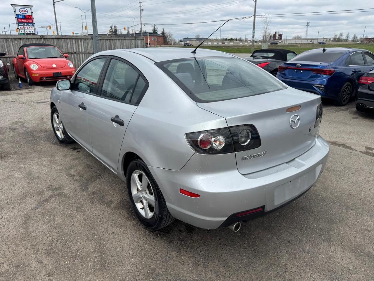 2009 Mazda MAZDA3 GX, AUTO, ONLY 61,000KMS, VERY CLEAN, CERTIFIED - Photo #3