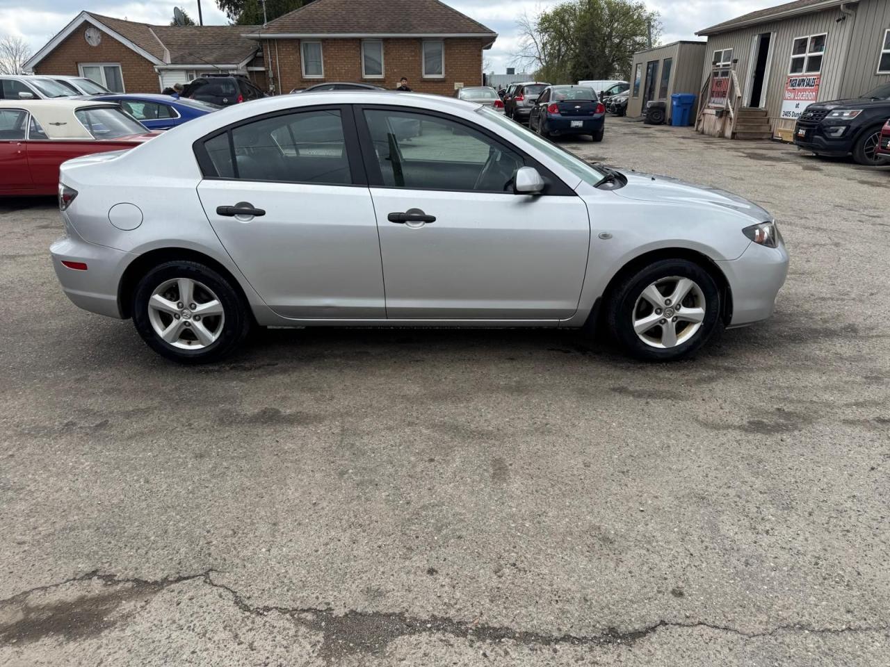 2009 Mazda MAZDA3 GX, AUTO, ONLY 61,000KMS, VERY CLEAN, CERTIFIED - Photo #6