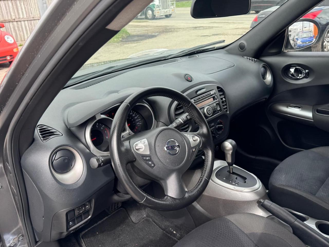 2012 Nissan Juke SV, AUTO, ONLY 69,000KMS, VERY CLEAN, CERTIFIED - Photo #9