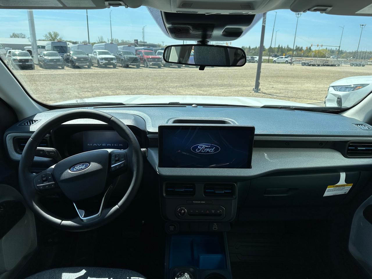 2025 Ford Maverick XLT AWD SuperCrew 301A Photo5
