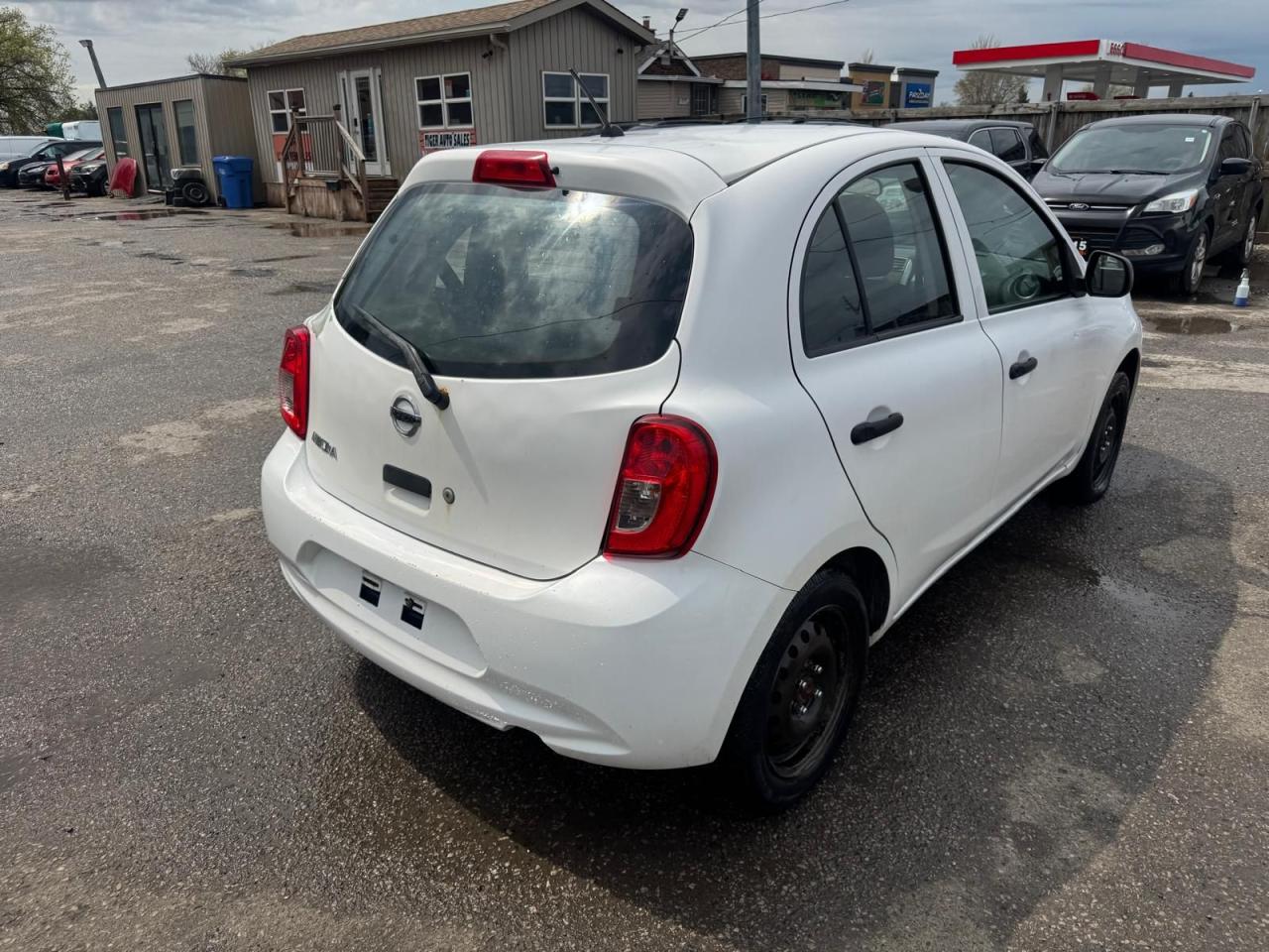 2017 Nissan Micra S, MANUAL, HATCHBACK, GREAT ON FUEL, CERTIFIED Photo4
